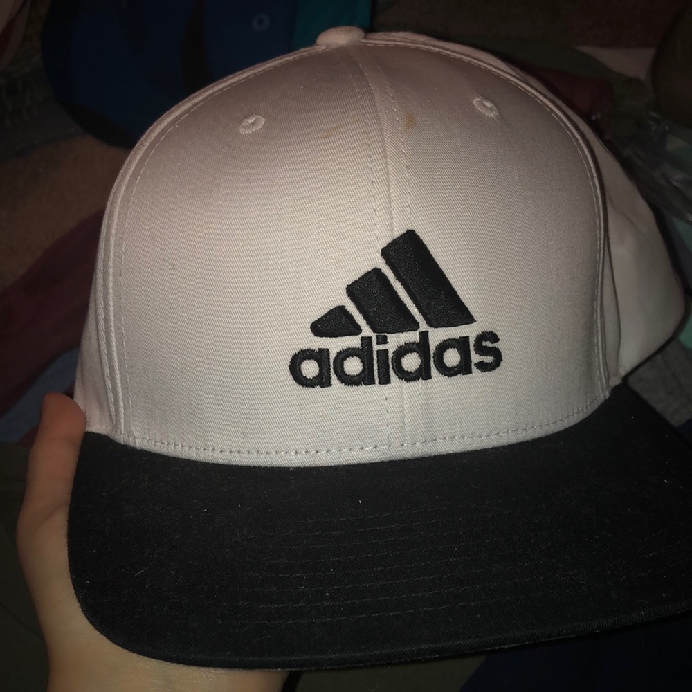 adidas snapback